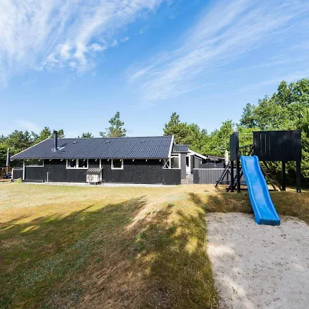 Holiday home Holiday Li Norre Nebel